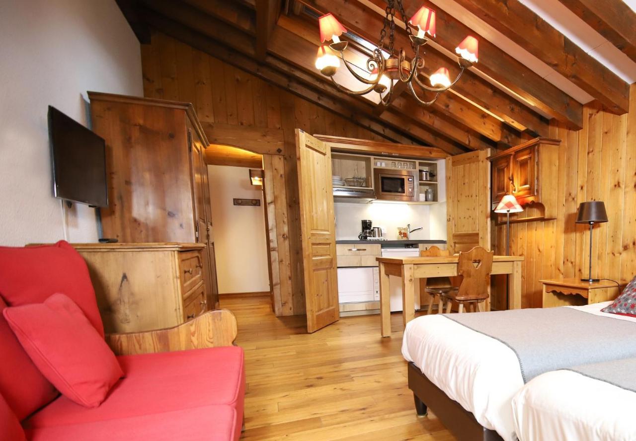 Residence Hoteliere La Renardiere Samoens Exterior photo